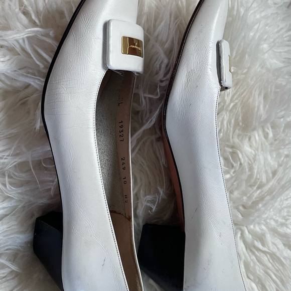 Salvatore Ferragamo - Picture 8 of 13